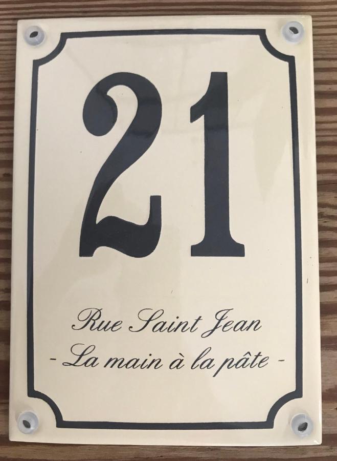 -- La Main A La Pate -- Bed & Breakfast Boulogne-sur-Mer Bagian luar foto